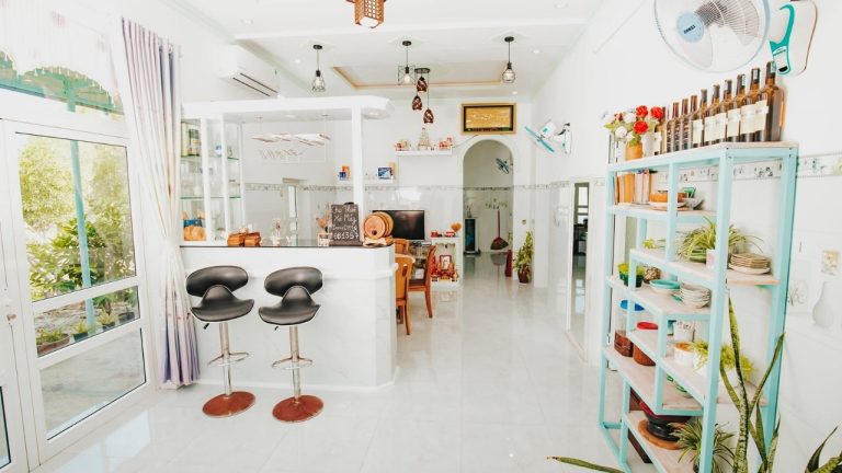 Phòng khách ngôi nhà Lagi homestay